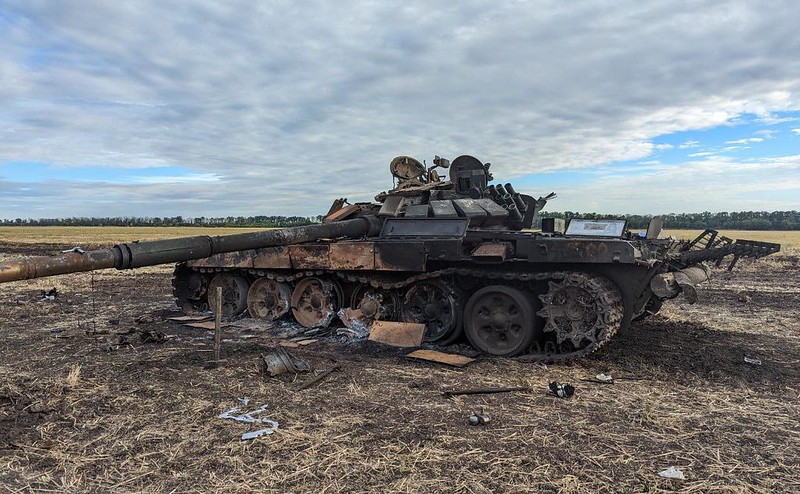 Κατεστραμμένο ουκρανικό BMP-1 στο μέτωπο του Ραμποτίνο (βίντεο)
