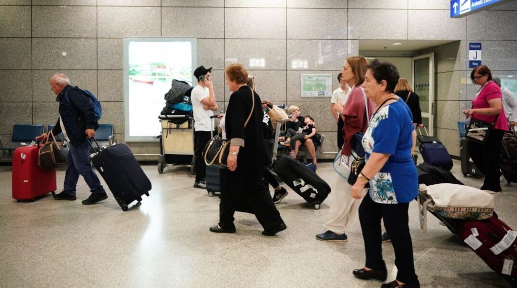 Ισραήλ: Επαναπατρίστηκαν ακόμα 90 Έλληνες – «Ακούγαμε σειρήνες και μπαίναμε στα καταφύγια»