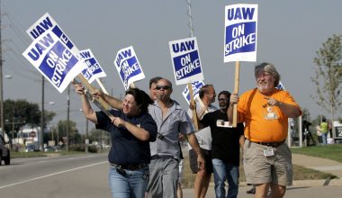 ΗΠΑ: Απεργία στο μεγαλύτερο εργοστάσιο της Ford