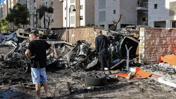 Ισραήλ προς Γάζα: «Δώστε μας τους ομήρους για να έχετε ξανά νερό, ρεύμα και καύσιμα»