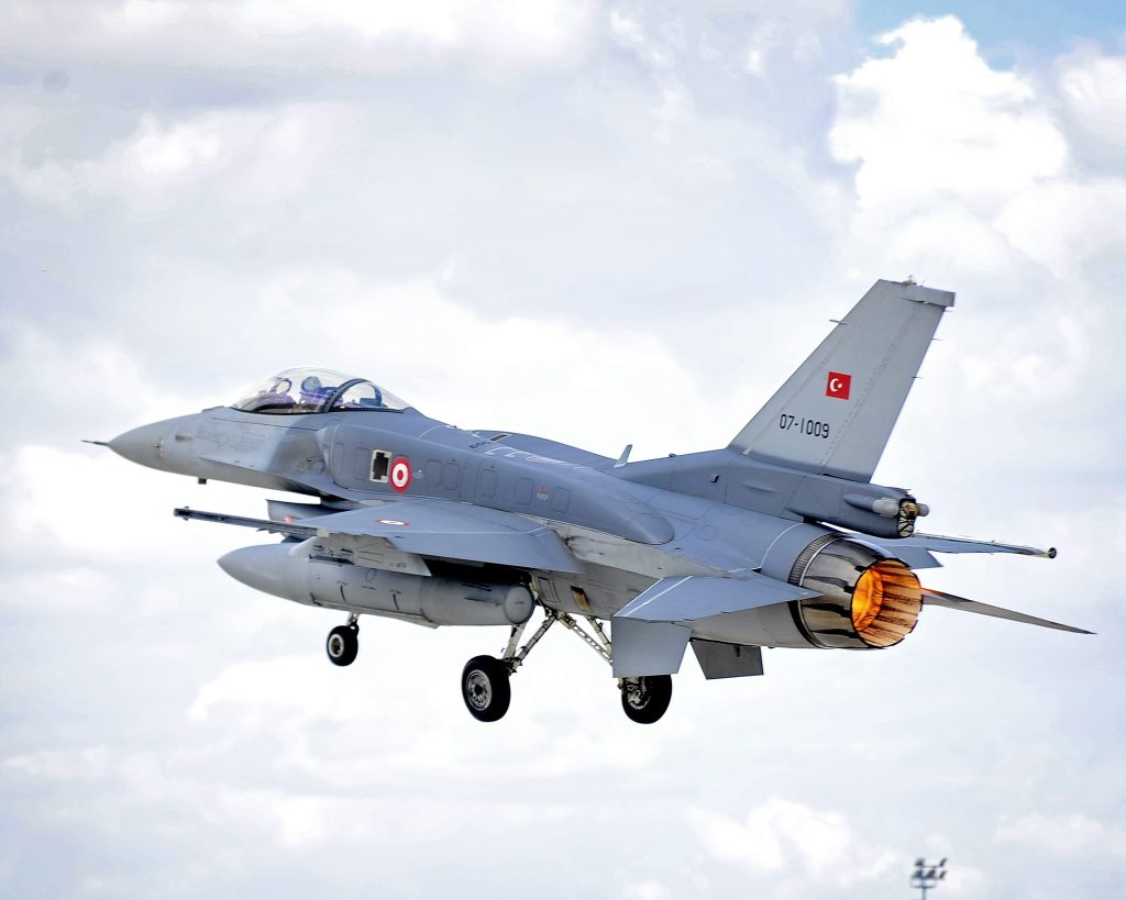 Δύο τουρκικά F-16 παραβίασαν τον εθνικό χώρο