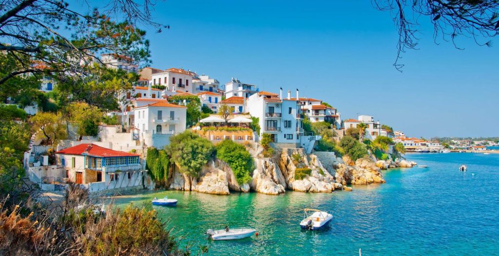 Βρετανικοί Times: Αυτά είναι τα 15 καλύτερα ελληνικά νησιά που προτείνουν για το 2024