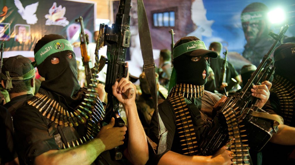 Χαμάς: Εκπαιδεύουν παιδιά σχολικής ηλικίας με όπλα για να υπερασπιστούν τη Γάζα
