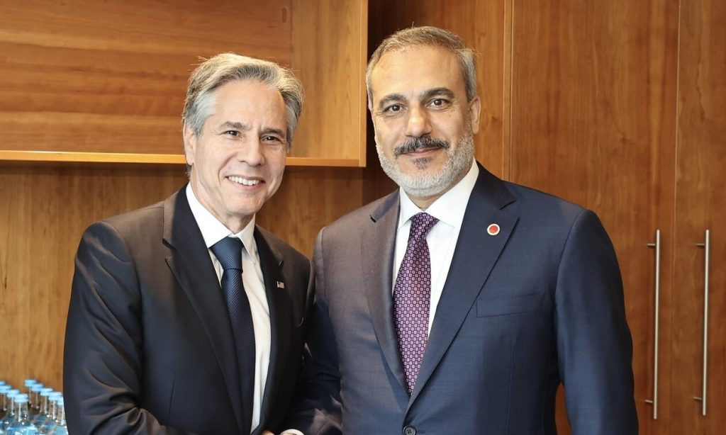 Τηλεφωνική επικοινωνία Α.Μπλίνκεν και Χ.Φιντάν για τις εξελίξεις στη Μέση Ανατολή