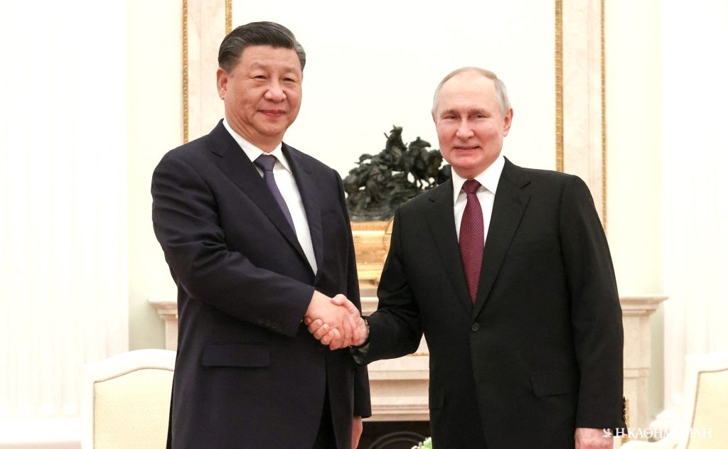 Β.Πούτιν: «Οι προτάσεις της Κίνας μπορούν να αποτελέσουν ρεαλιστική βάση για ειρηνευτική συμφωνία με την Ουκρανία»