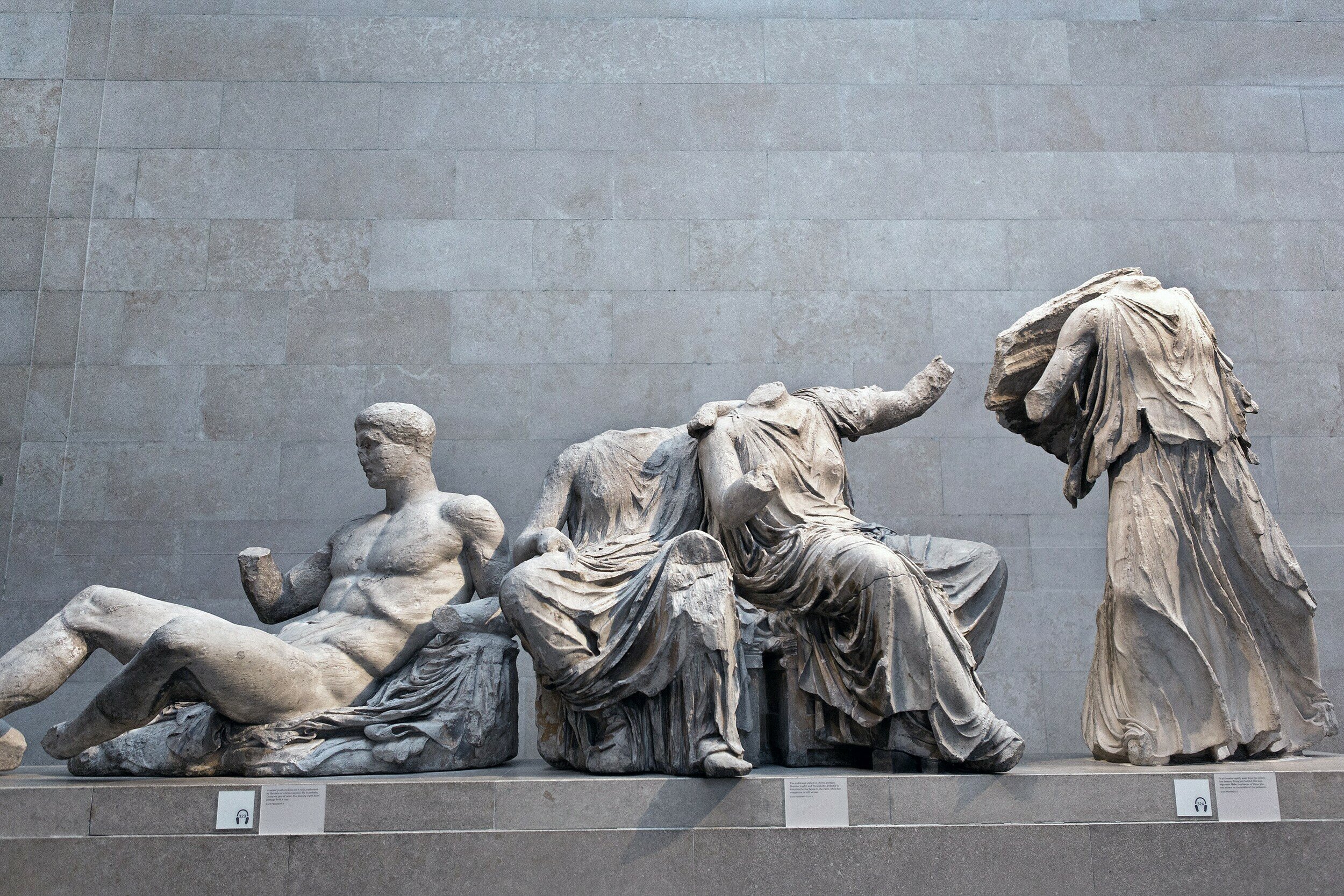 Πρόεδρος Βρετανικού Μουσείου: «Τα Γλυπτά του Παρθενώνα θα μπορούσαν να επιστραφούν προσωρινά στην Ελλάδα με ανταλλαγές»