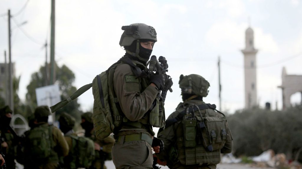 Ισραηλινά τεθωρακισμένα μπήκαν στην Ραμάλα (βίντεο)