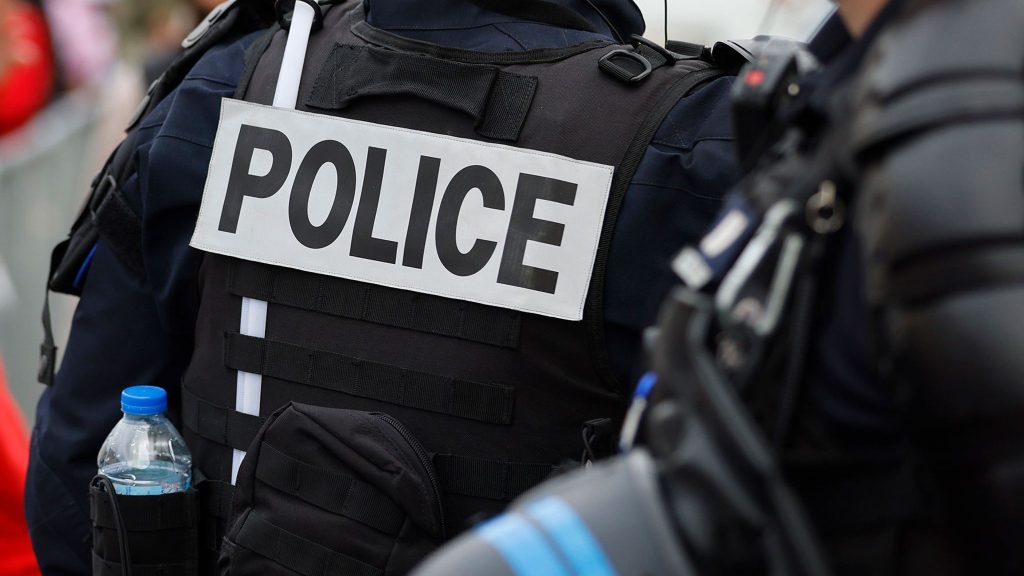 Στρασβούργο: Συνελήφθη έφηβος με μαχαίρι έξω από τη Συναγωγή