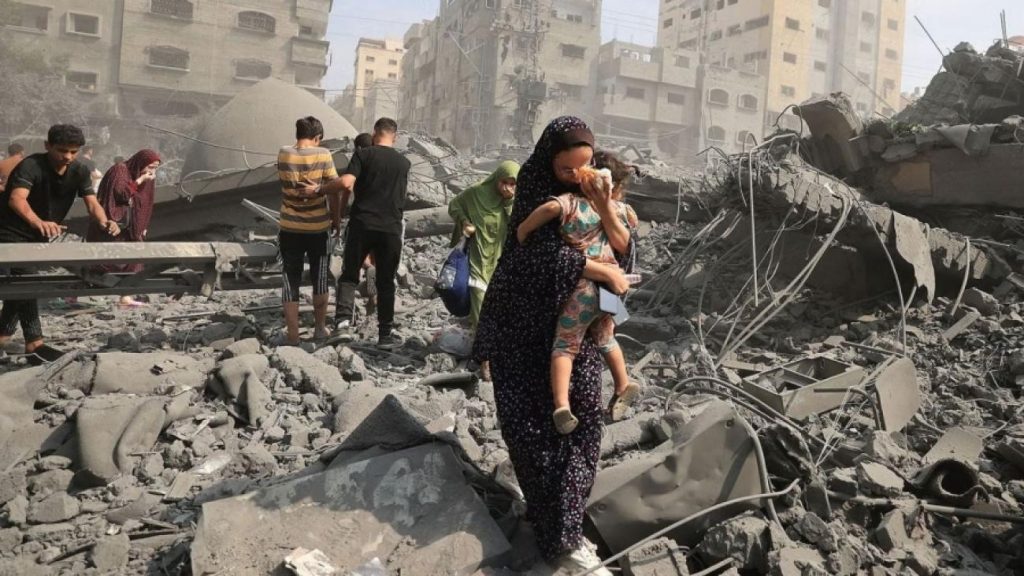 Το Ισραήλ βομβάρδισε σχολείο του ΟΗΕ στη Λωρίδα της Γάζας (βίντεο)