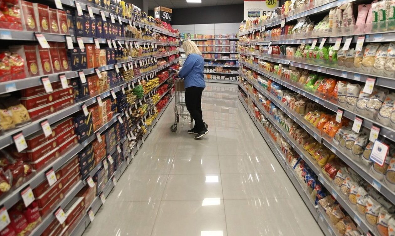 Ακόμη πιο ακριβό το 2024: Έρχονται νέες αυξήσεις σε προϊόντα – Πρόβλημα τα τρόφιμα