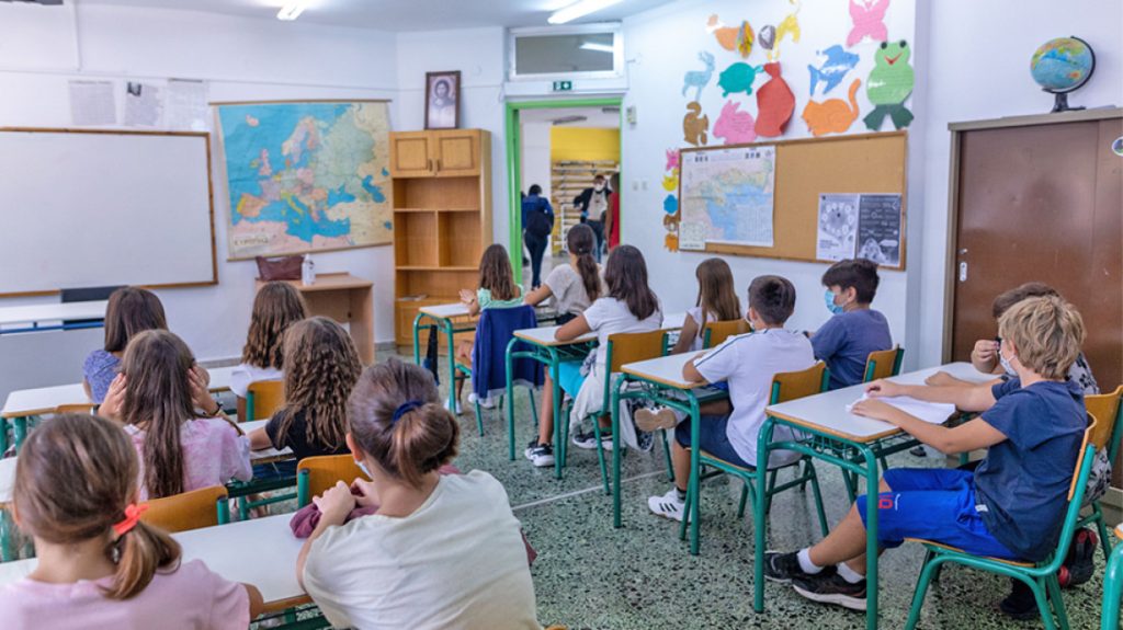 Έρχεται το ψηφιακό φροντιστήριο από τον Φεβρουάριο – Δείτε ποια σχολεία αφορά