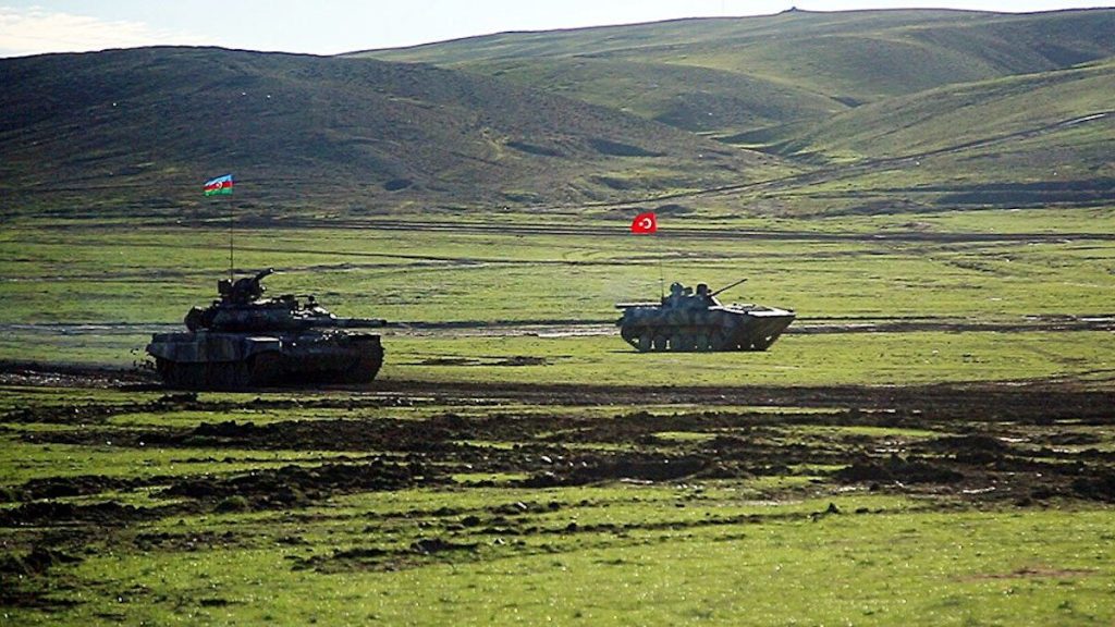 Στρατιωτικά γυμνάσια με την Τουρκία κοντά στην Αρμενία διεξάγει το Αζερμπαϊτζάν