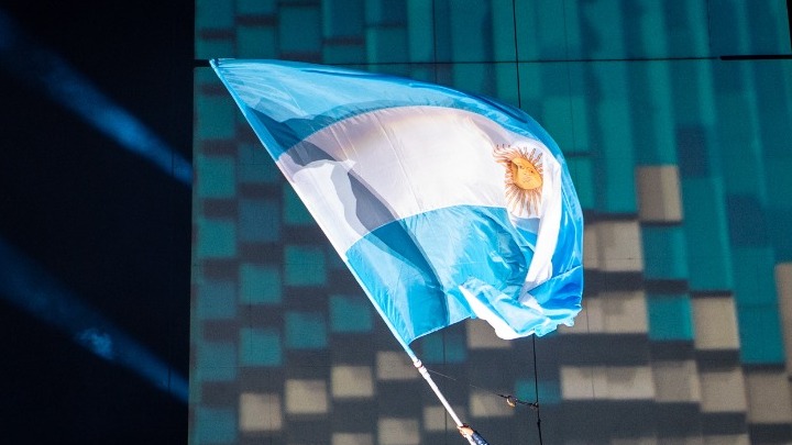 Αργεντινή: Ο Σέρχιο Μάσα και ο Χαβιέρ Μιλέι περνούν στον β΄ γύρο των προεδρικών εκλογών