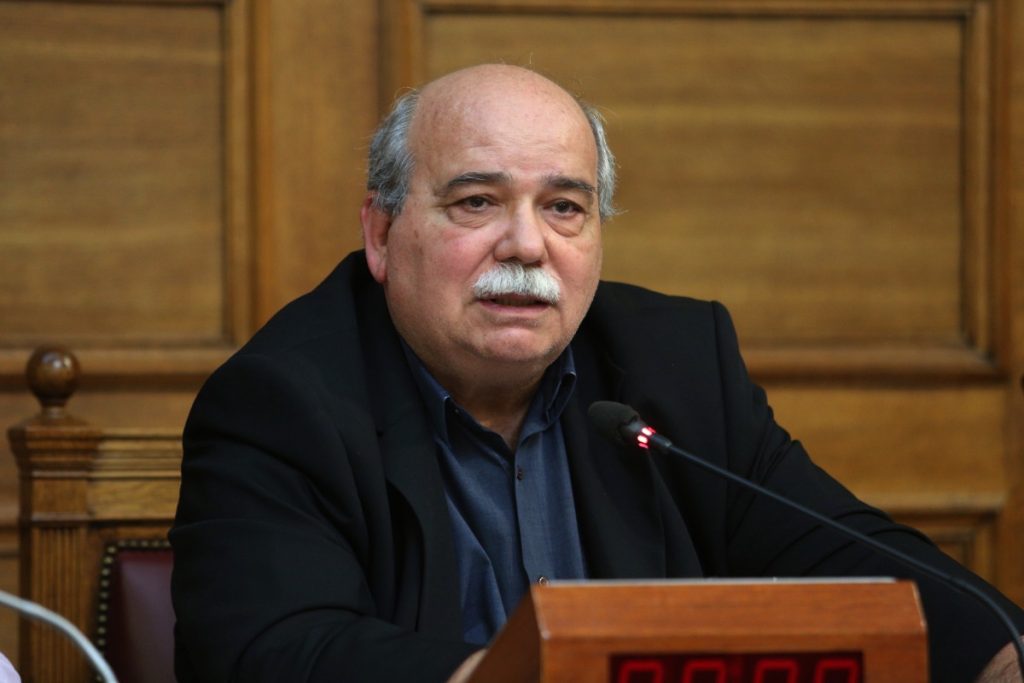 Ν.Βούτσης: «Αισθάνομαι και είμαι απόλυτα αλληλέγγυος με τα κεντρικά στελέχη του ΣΥΡΙΖΑ που διαγράφηκαν»