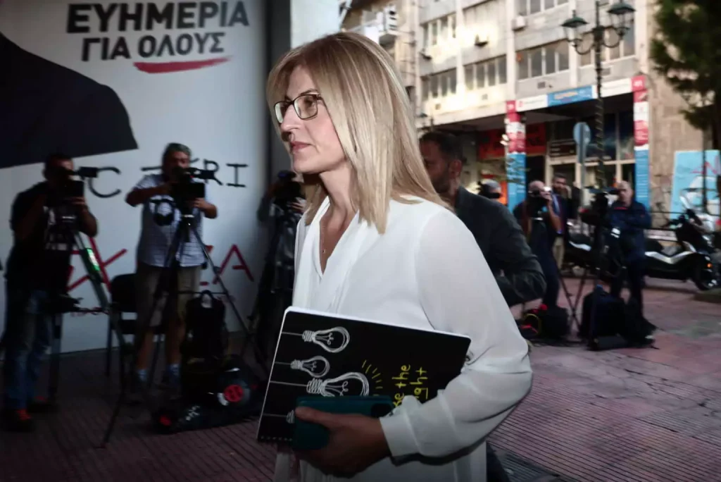 Δ.Αυγέρη: «Όσοι διαγράφηκαν από τον πρόεδρο, έθεσαν οι ίδιοι εαυτούς εκτός κόμματος – Συκοφαντίες δεν επιτρέπονται»