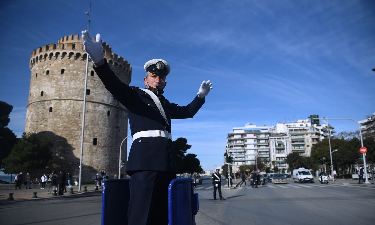 28η Οκτωβρίου: Κλειστή μέχρι το απόγευμα η Εθνική Οδός Θεσσαλονίκης – Μουδανιών για τη δοκιμαστική παρέλαση