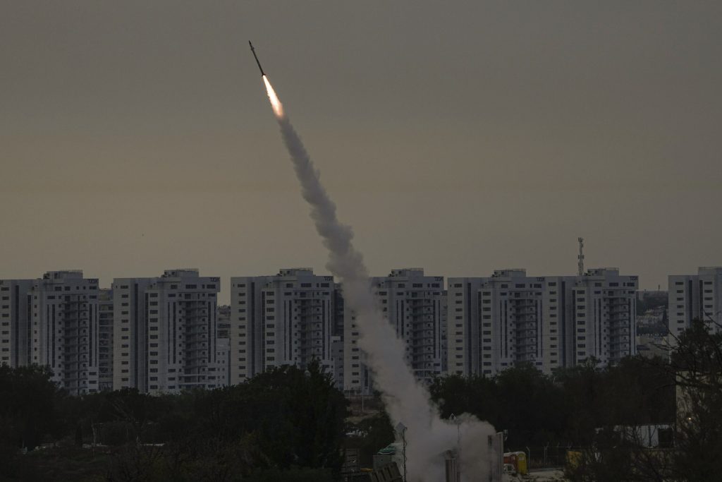 Η Χαμάς ανακοίνωσε ότι εκτόξευσε πύραυλο κατά της πόλης Εϊλάτ