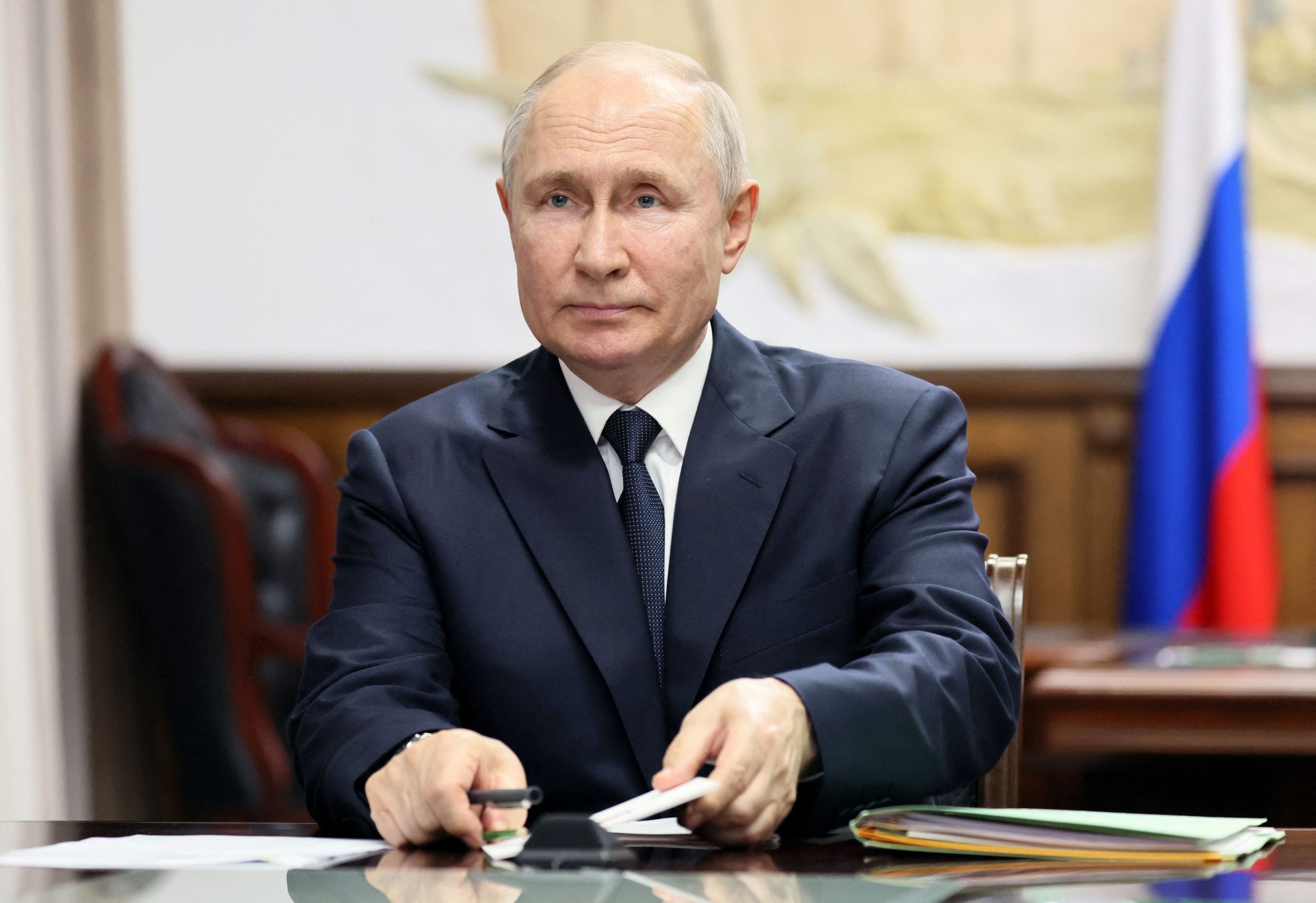 Β.Πούτιν: «Παρακολουθούμε με ανησυχία τι συμβαίνει στους Αγίους Τόπους – Κάποιοι θέλουν να εμπλακούν οι χώρες σε πόλεμο»