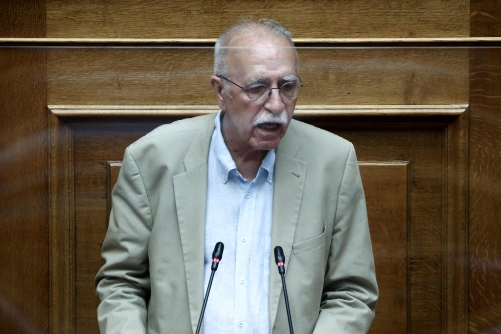Δ.Βίτσας: «Ο ΣΥΡΙΖΑ είναι σε επικίνδυνη κατάσταση και ο καθένας σκέφτεται τι θα κάνει»