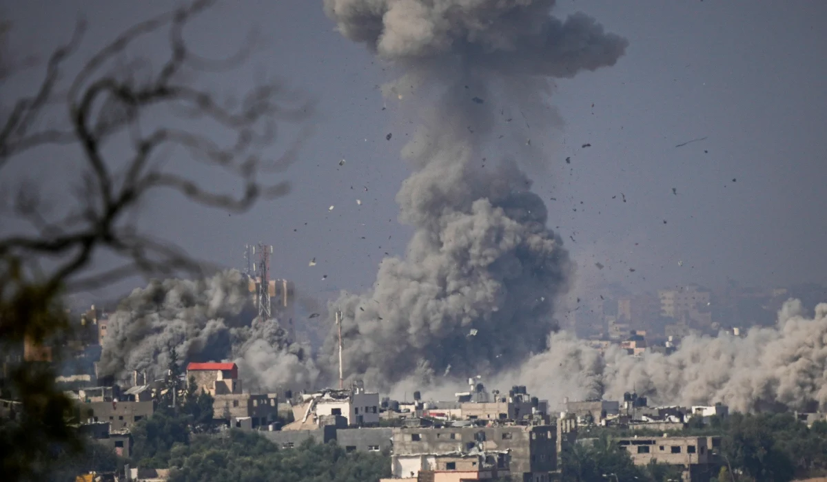 Γάζα: Η Χαμάς ζητά πενθήμερη εκεχειρία για να απελευθερώσει τους ομήρους – Δεν περίμενε ότι οι ΗΠΑ θα μπουν στη μάχη