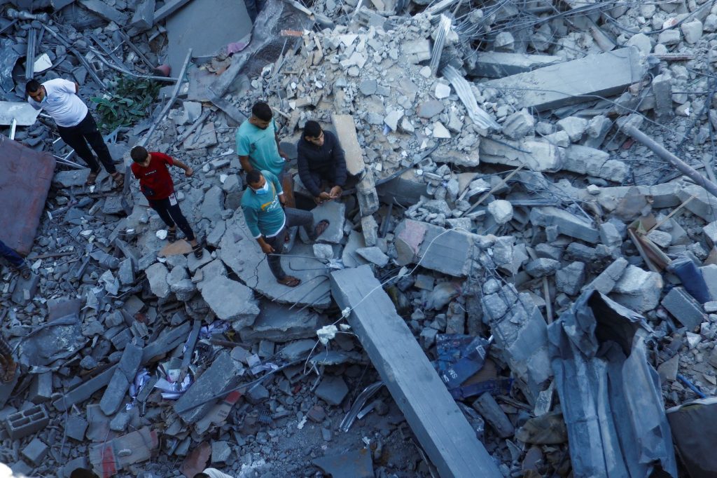 Γάζα: «Το Ισραήλ συμφώνησε να μπαίνουν έως και 100 φορτηγά ανθρωπιστικής βοήθειας» λέει η Washington Post