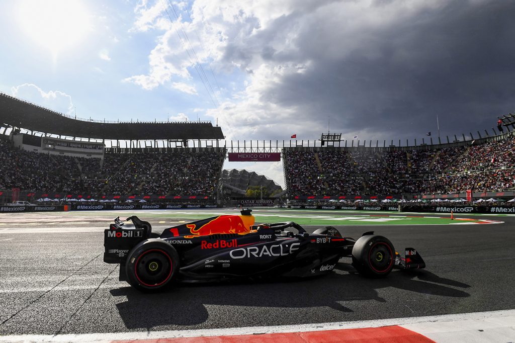 Ξύλο μεταξύ θεατών στις κερκίδες της F1 στο Μεξικό