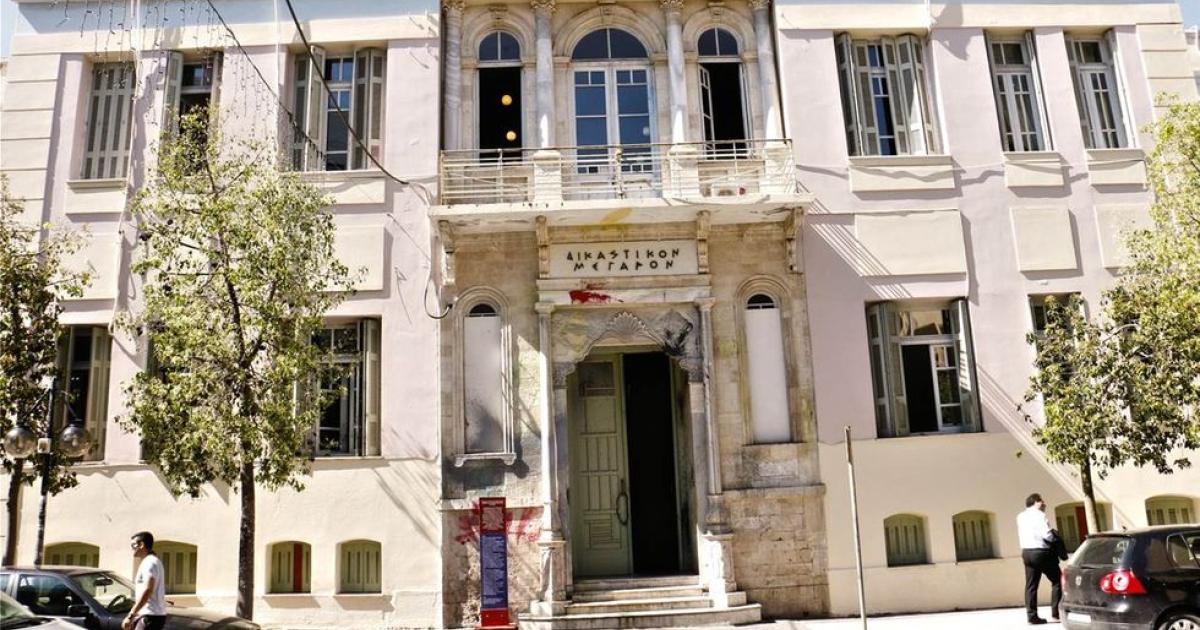 Στην ανακρίτρια ο 50χρονος για το παράνομο εργαστήριο επισκευής όπλων στο Ηράκλειο