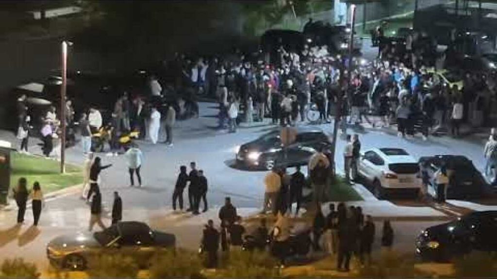 Επικίνδυνες κόντρες με μηχανές τα βράδια στη λεωφόρο Καραμανλή στη Λάρισα (βίντεο)