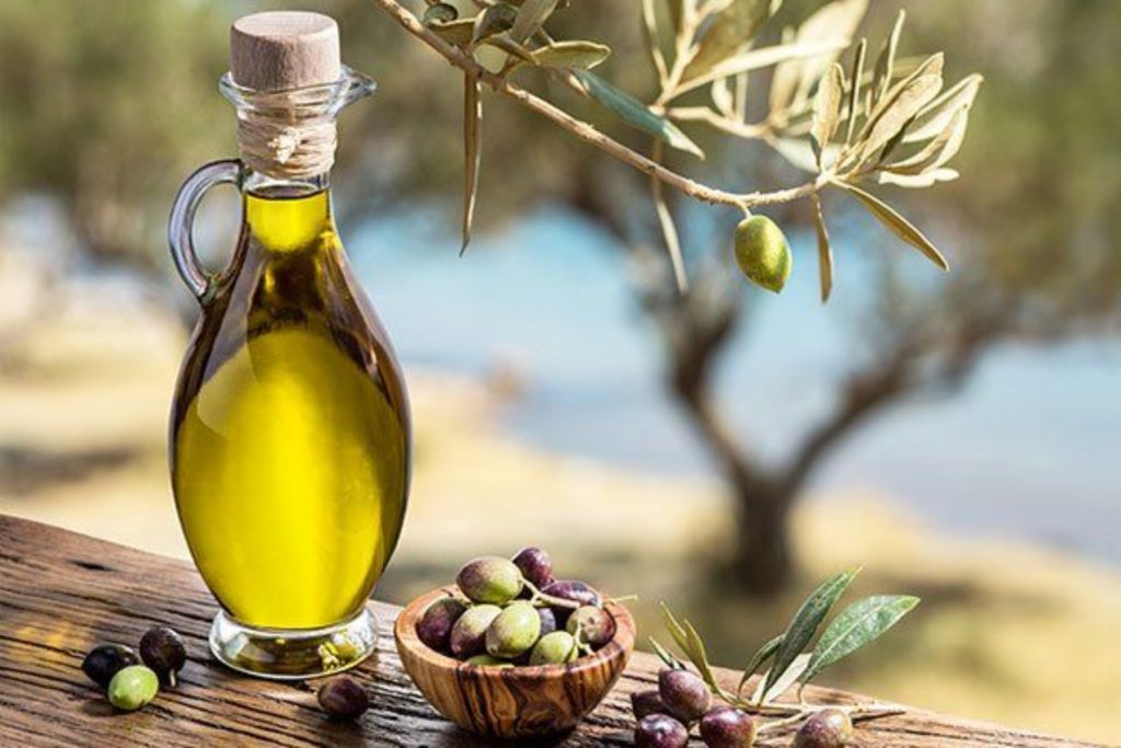 Έλλειψη στα αποθέματα ελαιόλαδου – Η χειρότερη σοδειά η φετινή