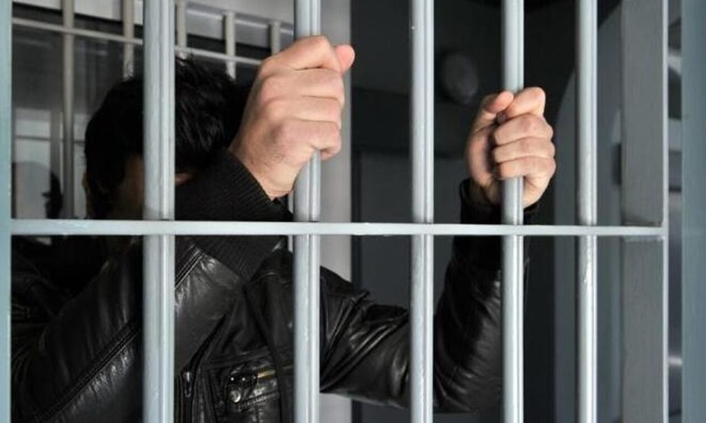 Ιωάννινα: Στη φυλακή οδηγείται 40χρονος Αλβανός που σε βάρος του εκκρεμούσαν καταδίκες για κλοπές και ναρκωτικά