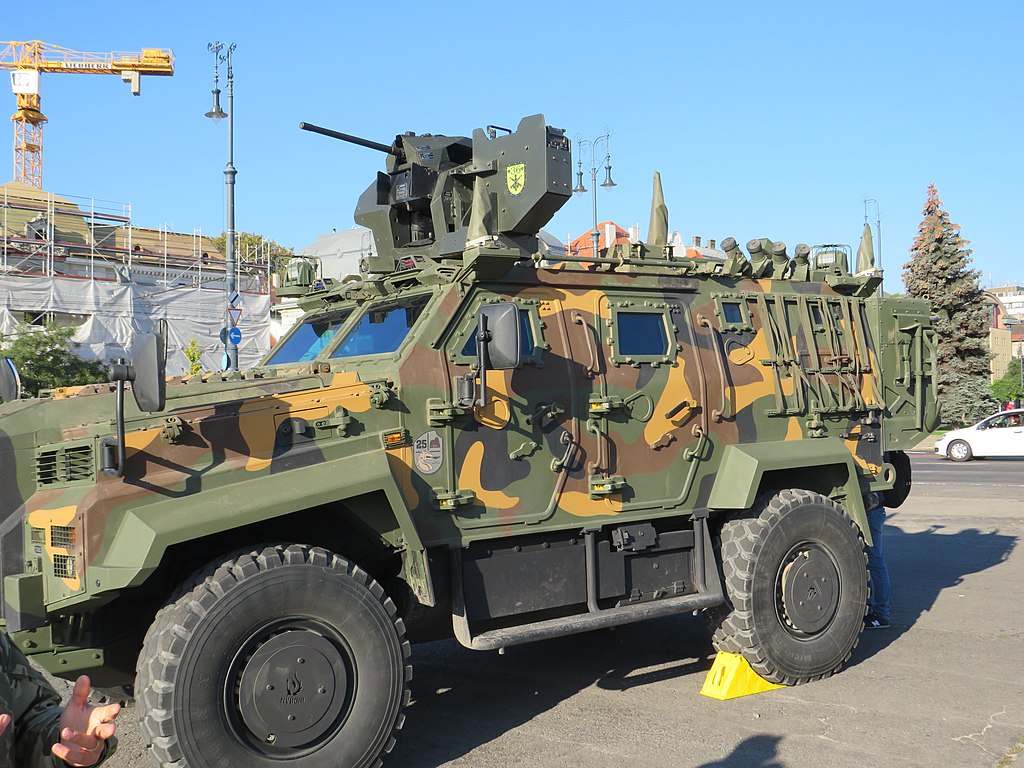 Η Ουγγαρία ήρθε σε συμφωνία με την Τουρκία για την παραγωγή τεθωρακισμένων οχημάτων