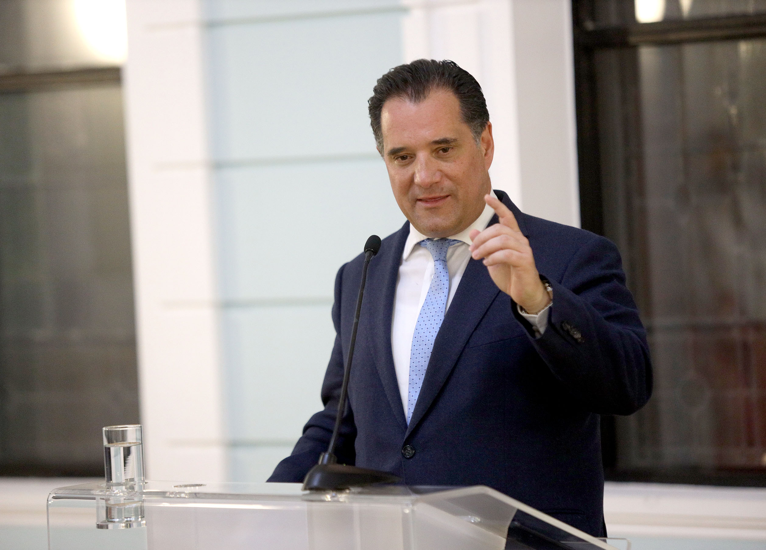 Α.Γεωργιάδης για Θ.Τζάκρη: «Η “αρχιΠΑΣΟΚΑ” ζητάει να φύγουν Ν.Φίλης, Π.Σκουρλέτης και Δ.Βίτσας» (βίντεο)