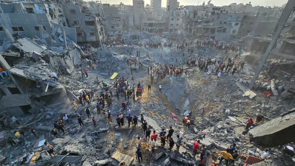 Παλαιστινιακό υπουργείο Υγείας: Δεκαέξι από τα 35 νοσοκομεία στη Γάζα είναι εκτός λειτουργίας λόγω βομβαρδισμών