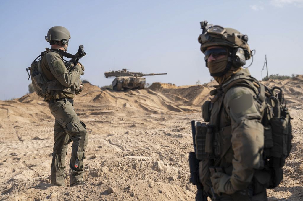 Ισραηλινές Αμυντικές Δυνάμεις: Οι νέες εικόνες που δημοσίευσαν από τη χερσαία επιχείρηση στη Γάζα (φώτο)