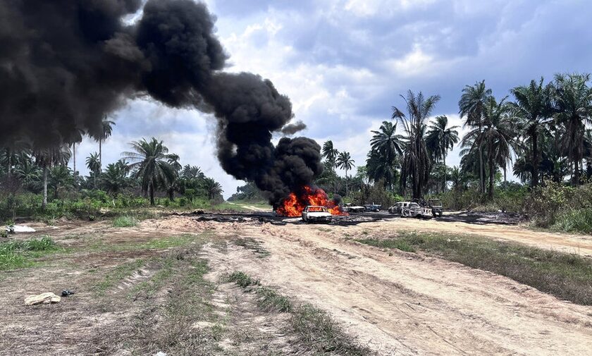Νιγηρία: Είκοσι άνθρωποι σκοτώθηκαν σε έκρηξη νάρκης – Επέστρεφαν από κηδείες θυμάτων επίθεσης τζιχαντιστών