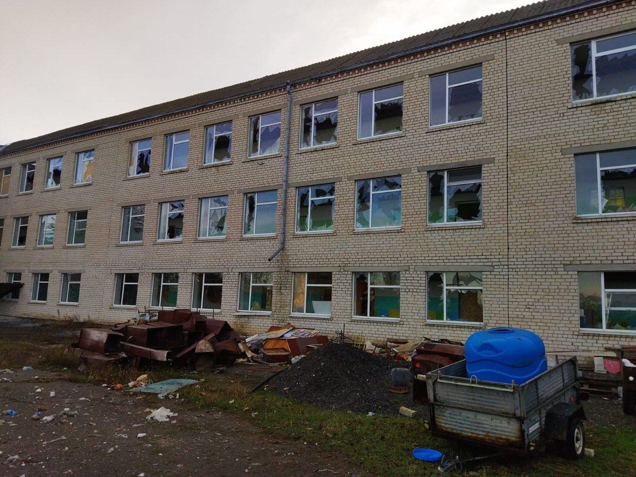 Ρωσικός βομβαρδισμός στη Χερσώνα – Πάνω από 40 πλήγματα στο Στάνισλαβ