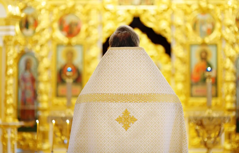 Φρίκη στη Ρωσία: Ιερέας σκότωσε τη σύζυγό του – Την αποκεφάλισε μπροστά στην 8χρονη κόρη τους