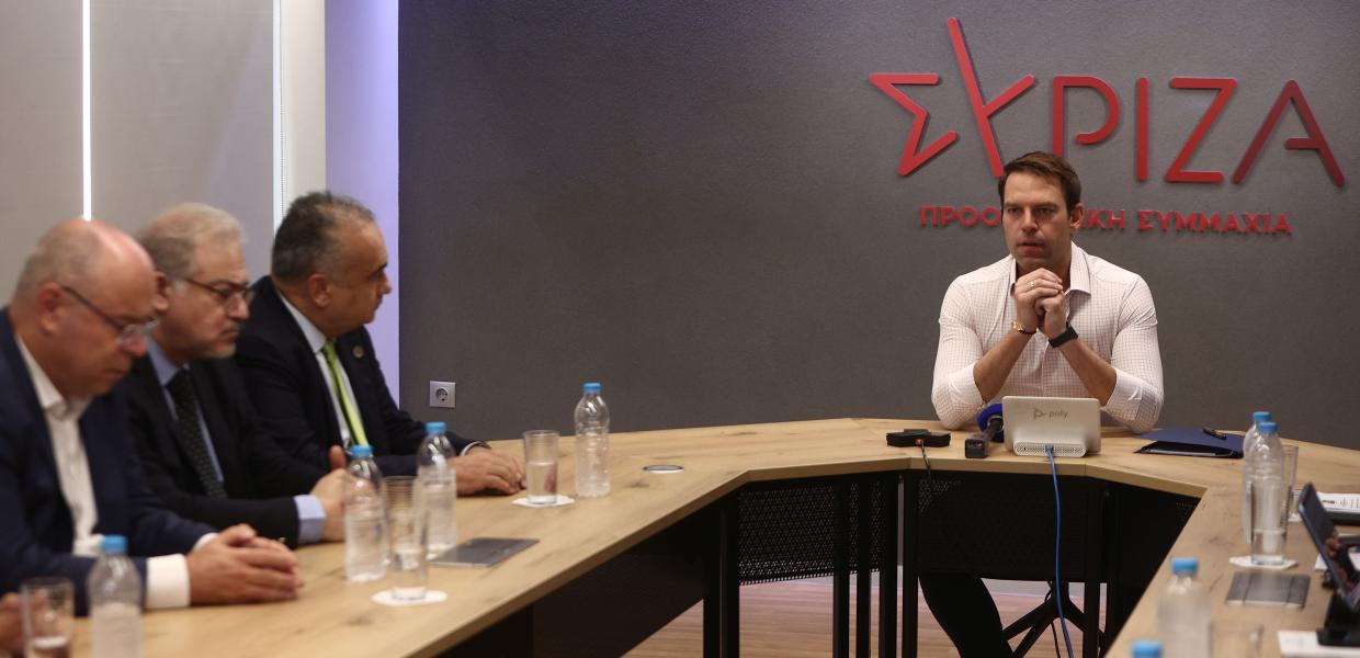 Ο Σ.Κασσελάκης σε «επίθεση φιλίας» προς τους ελεύθερους επαγγελματίες: «Κατά της φορολογικής αλαζονείας του Κ.Μητσοτάκη»