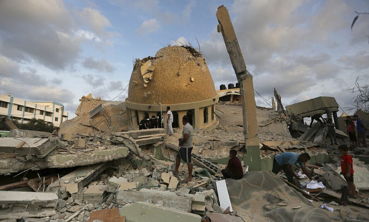 Η ισραηλινή Αεροπορία επιτέθηκε σε στόχους της Χεζμπολάχ στο νότιο Λίβανο (βίντεο)