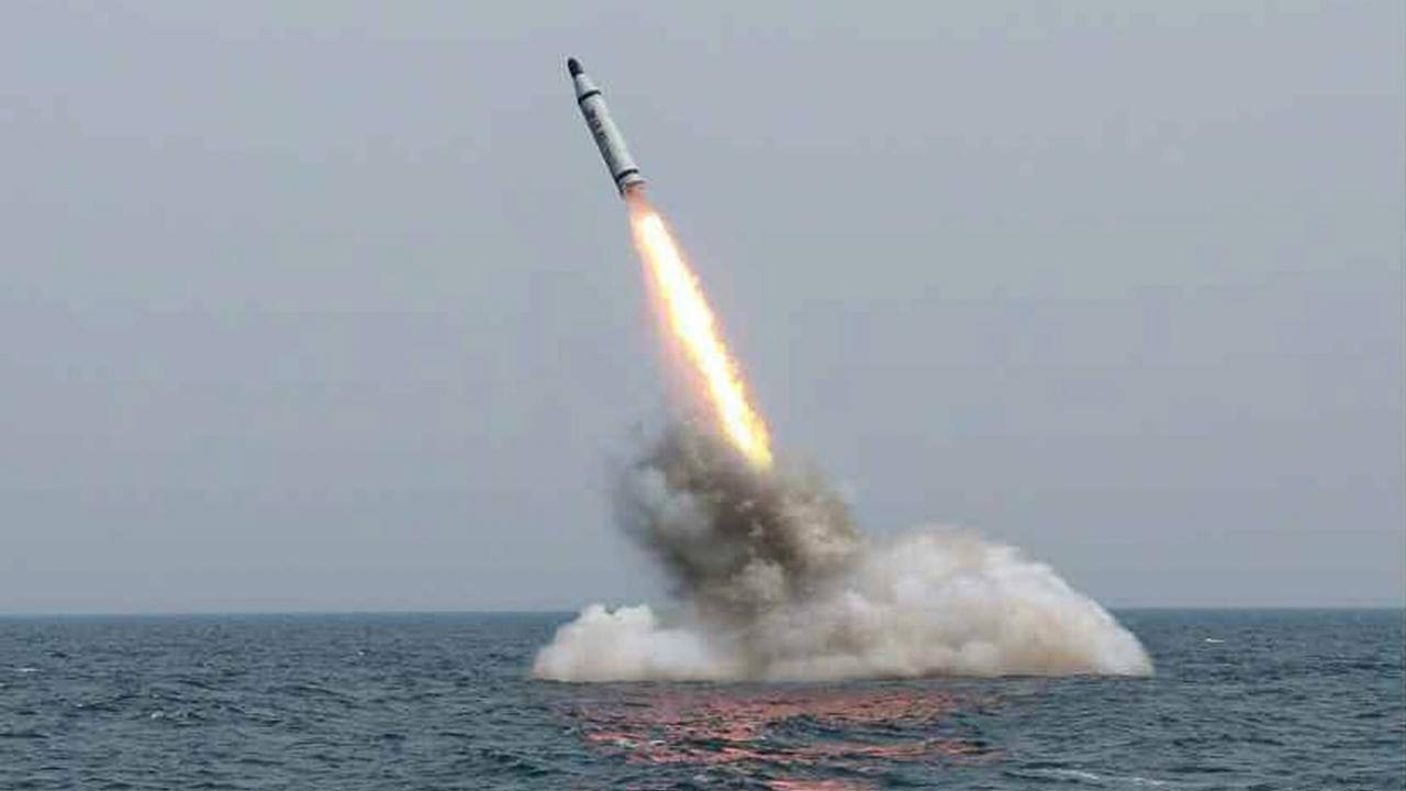 Ρωσία: Δοκιμαστική εκτόξευση SLBM Bulava από πυρηνοκίνητο υποβρύχιο κλάσης Borei-A στη Λευκή Θάλασσα
