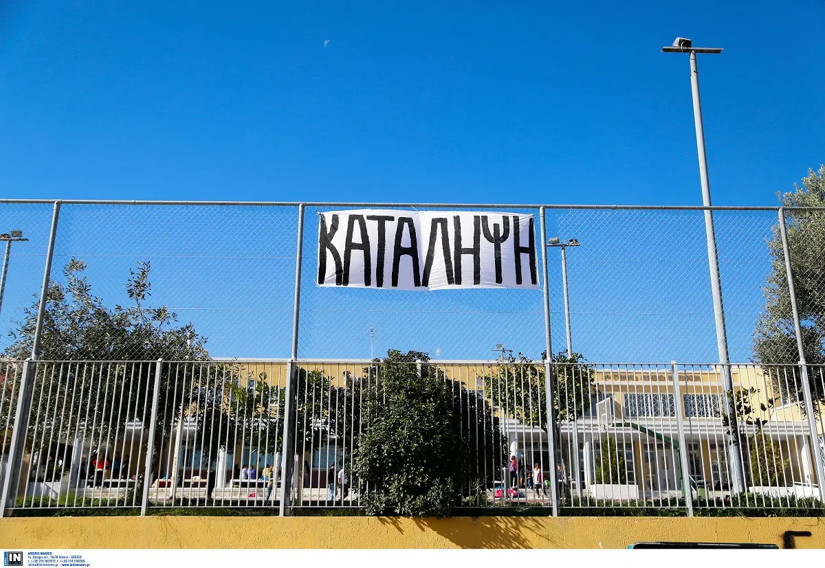 Καταλήψεις σε σχολεία του Πύργου και της Σύρου