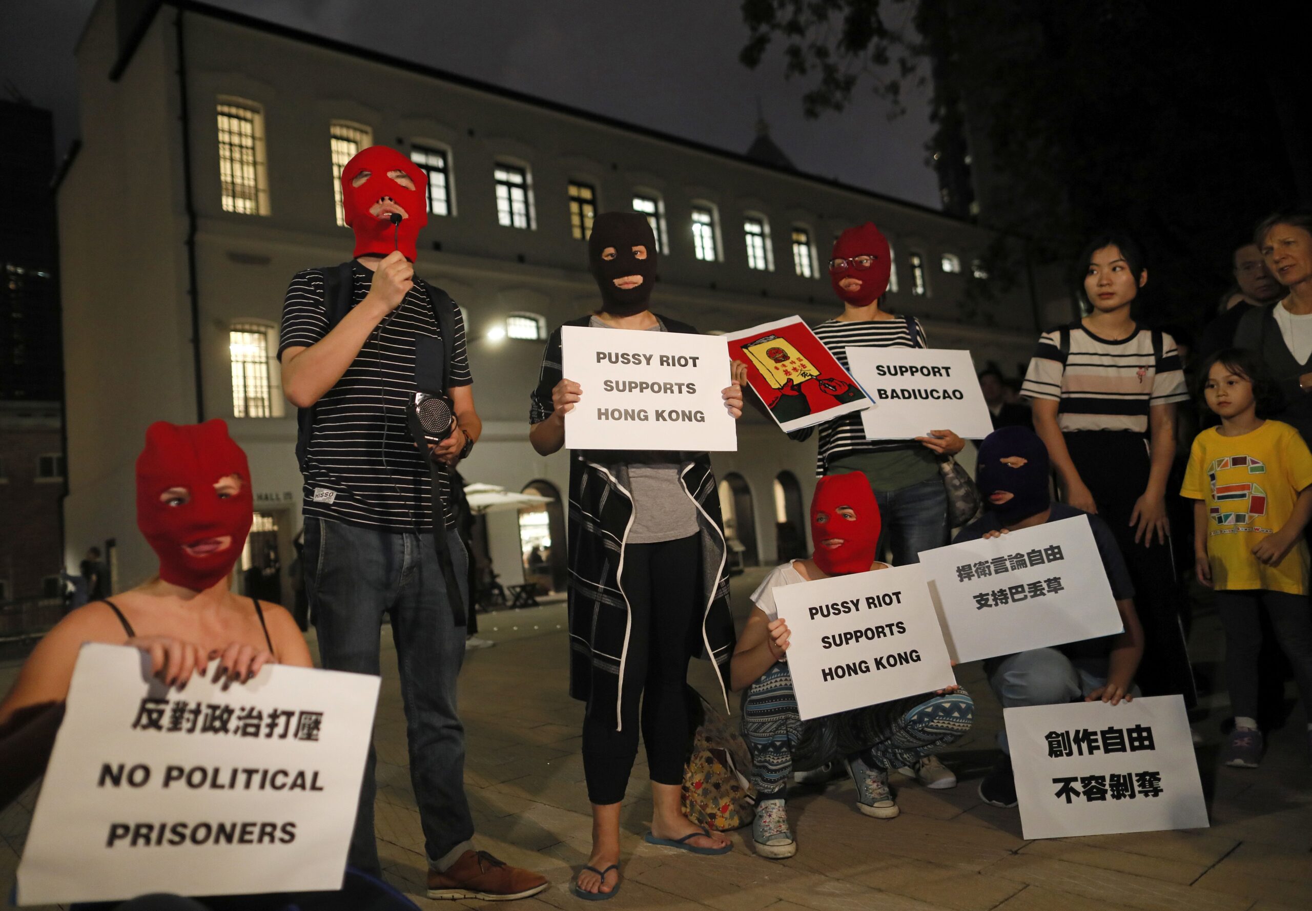 Η Ρωσία συμπεριέλαβε τη Λ.Στέιν των Pussy Riot σε διεθνή κατάλογο καταζητούμενων