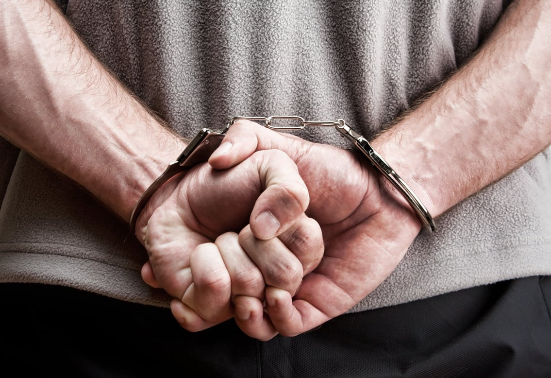 Γνωστός τράπερ συνελήφθη στο Πεδίον του Άρεως –  Βρέθηκε με κοκαΐνη και πάνω από 2.000 ευρώ