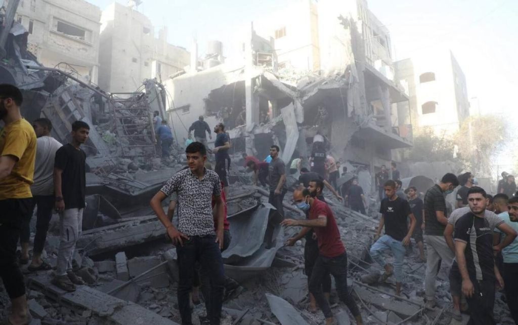 Γάζα: Το Ισραήλ χτύπησε πάλι τον προσφυγικό καταυλισμό Τζαμπαλίγια – 19 νεκροί