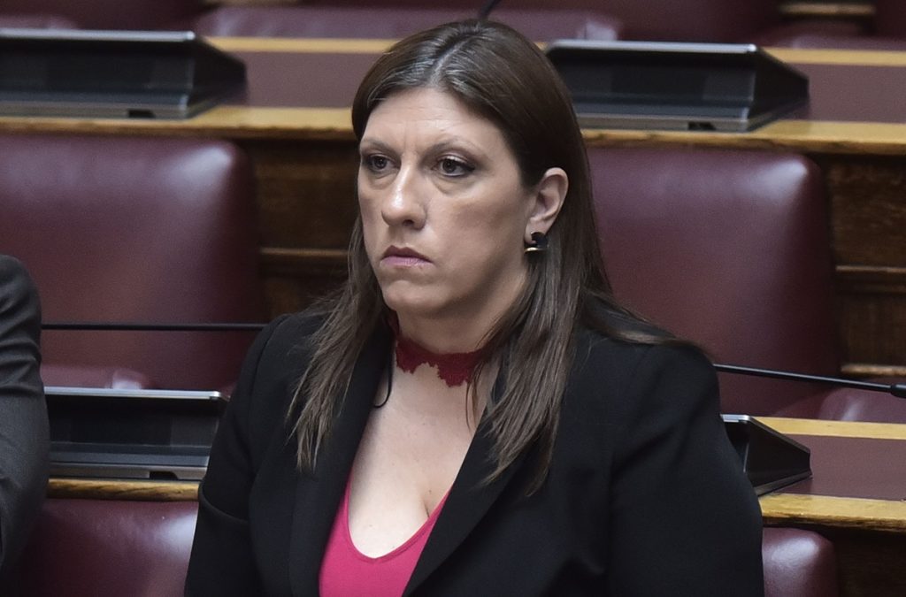 Φεστιβάλ Κινηματογράφου Θεσσαλονίκης: Η Ζωή Κωνσταντοπούλου αρνήθηκε να καθίσει δίπλα στην Έφη Αχτσιόγλου