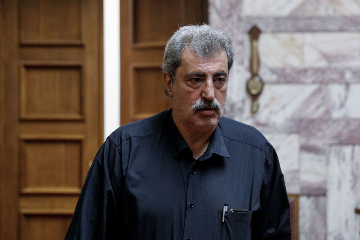 ΕΟΠΥΥ: Τι απαντά στον Π.Πολάκη για το «συνταγογράφησαν σε άντρα πως εγκυμονεί»