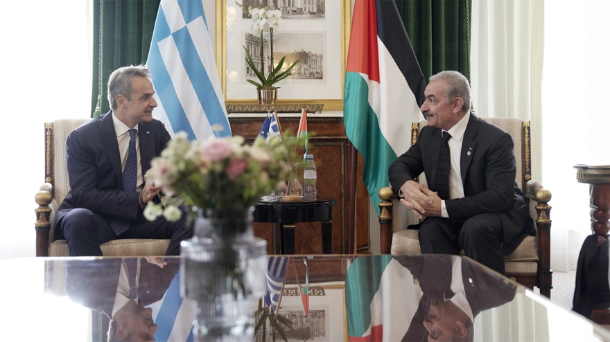 Κ.Μητσοτάκης από Παρίσι: «Η Ελλάδα θέλει να παίξει σημαντικό ρόλο στην αντιμετώπιση της δυστυχίας των ανθρώπων στη Γάζα»