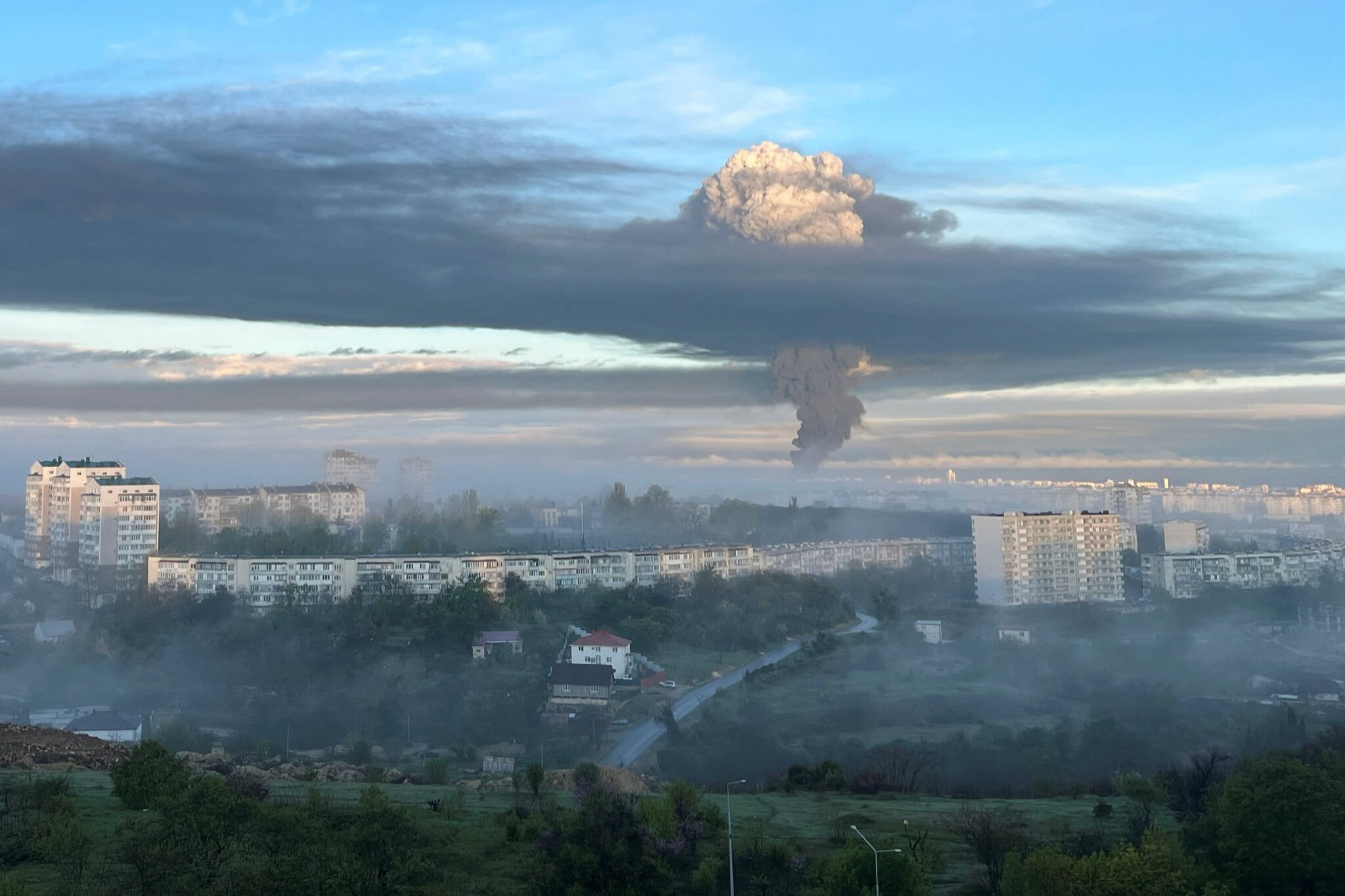 Ουκρανικά drones έπληξαν εργοστάσιο κατασκευής πυρομαχικών στο Κατόφσκ στην Μόσχα