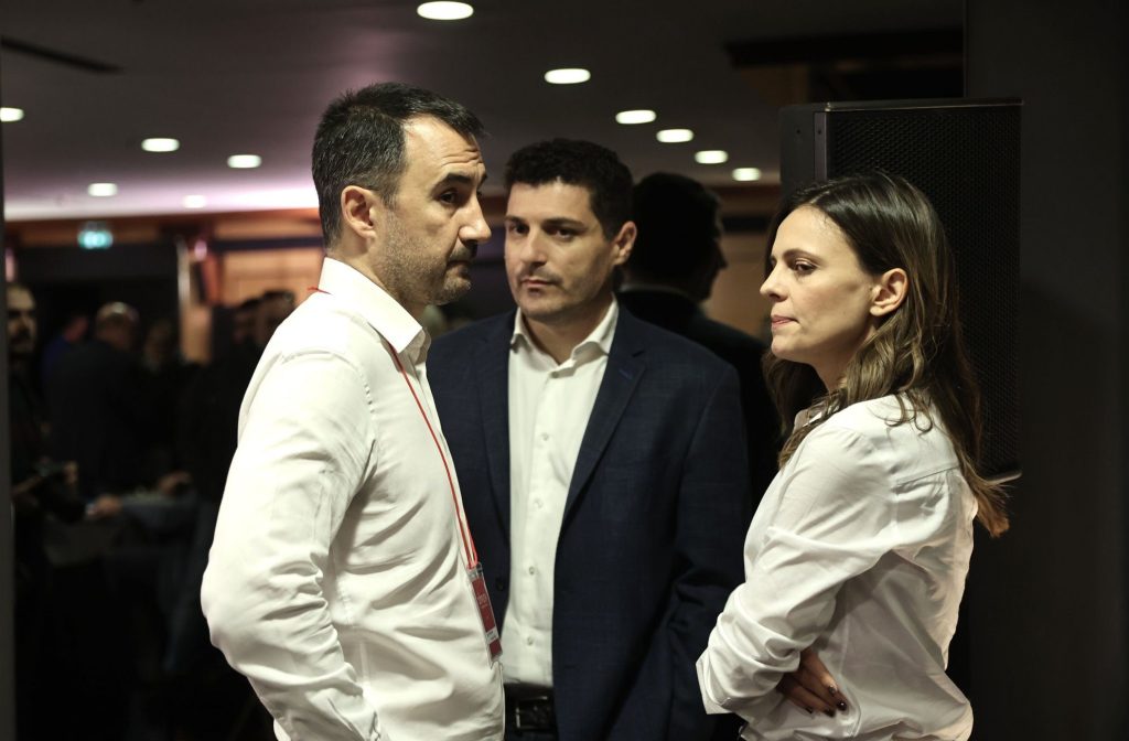 Συνεδριάζουν στελέχη της  «Ομπρέλας» για να εξετάσουν αποχώρηση από την Κ.Ε. του ΣΥΡΙΖΑ  – Αύριο αποφασίζει ο Δ. Τεμπονέρας