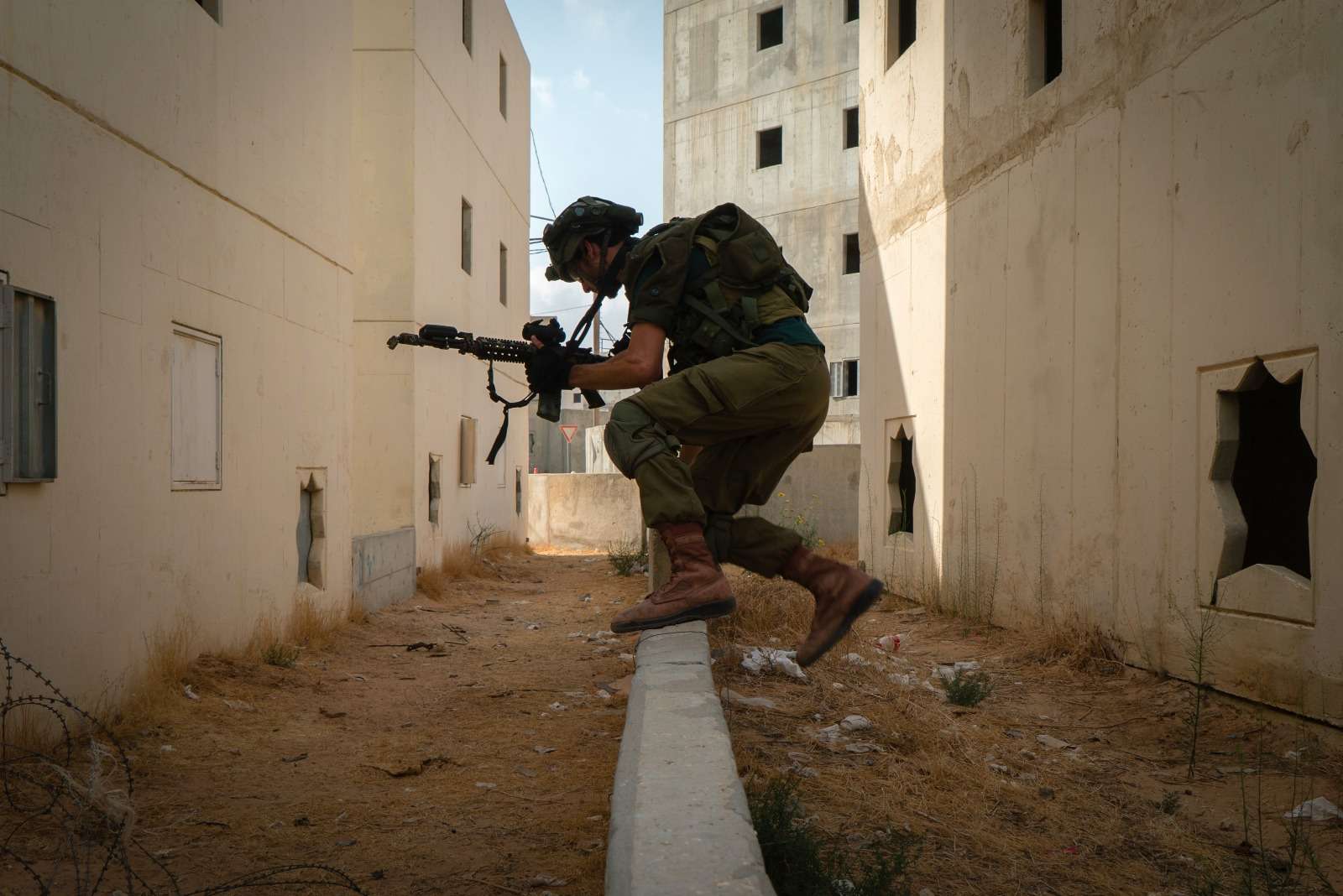 Ισραηλινή Αεροπορία: «Νεκρός ο περιφερειακός διοικητής της Χαμάς που κρατούσε ομήρους σε νοσοκομείο» (φώτο)